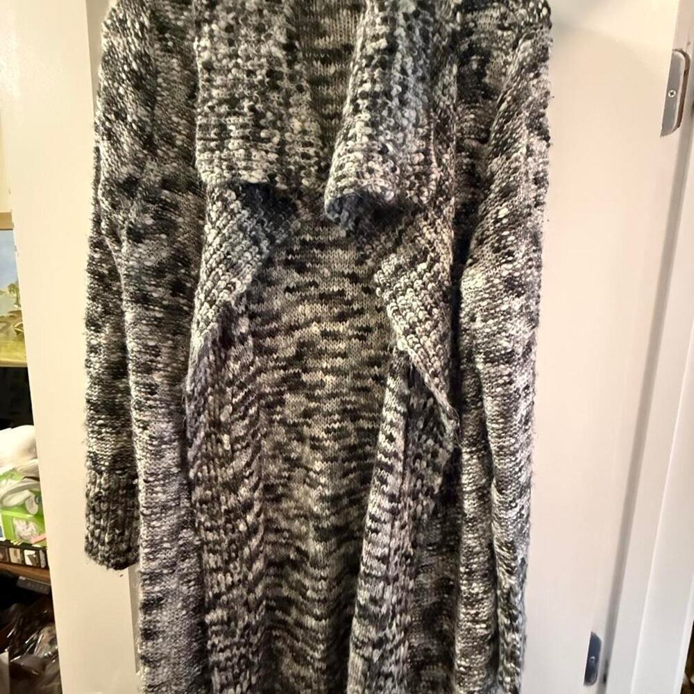 he Limited Size L Marled Waterfall Cardigan Sweater Black Gray White